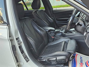 BMW 3 Series thumbnail