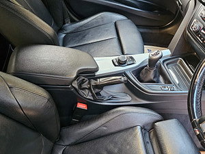 BMW 3 Series thumbnail