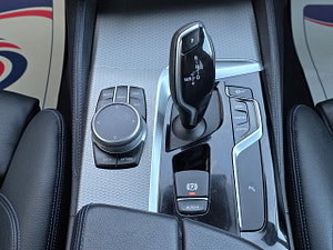 BMW 5 Series thumbnail