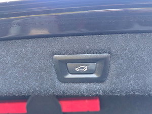 BMW 5 Series thumbnail