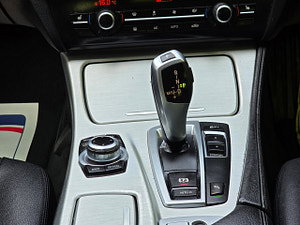 BMW 5 Series thumbnail