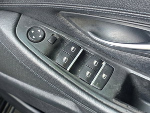 BMW 5 Series thumbnail