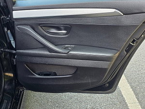 BMW 5 Series thumbnail