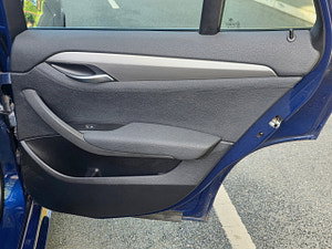 BMW X1 thumbnail