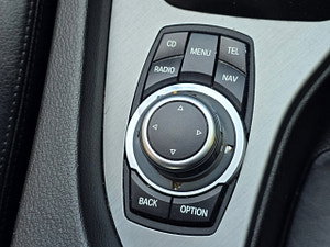 BMW X1 thumbnail