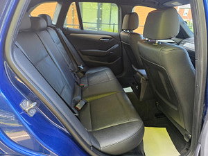 BMW X1 thumbnail