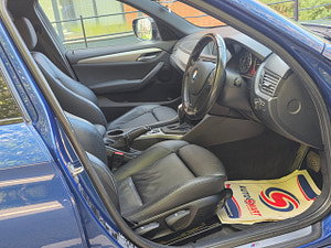 BMW X1 thumbnail