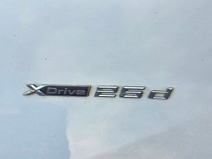 BMW X1 thumbnail