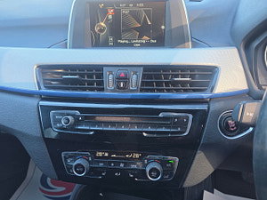 BMW X1 thumbnail