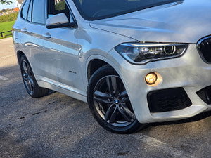 BMW X1 thumbnail