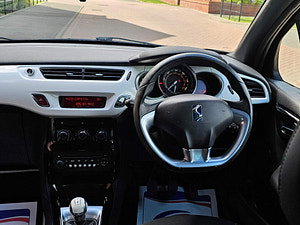 Citroen DS3 thumbnail