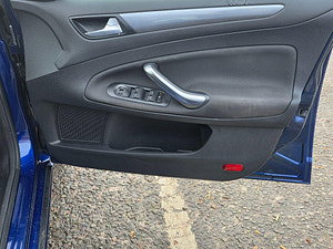 Ford Mondeo thumbnail
