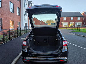 Ford Mondeo thumbnail