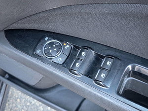 Ford Mondeo thumbnail