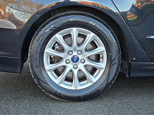 Ford Mondeo thumbnail