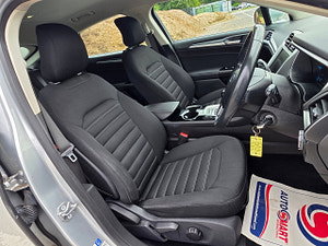 Ford Mondeo thumbnail