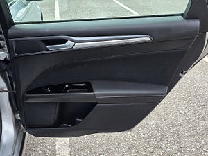 Ford Mondeo thumbnail