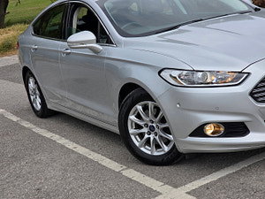 Ford Mondeo thumbnail