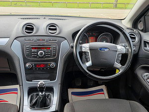 Ford Mondeo thumbnail