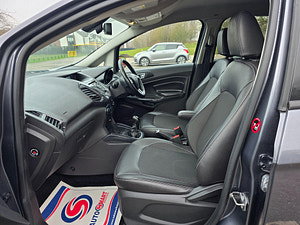 Ford EcoSport thumbnail