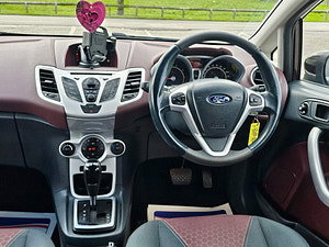 Ford Fiesta thumbnail