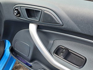 Ford Fiesta thumbnail