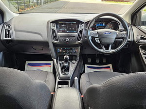 Ford Focus thumbnail