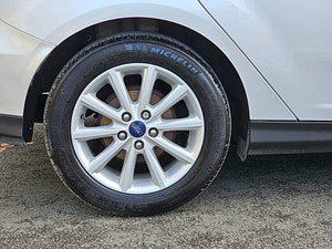 Ford Focus thumbnail
