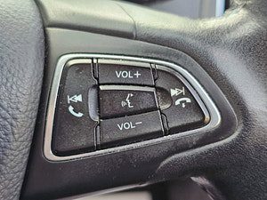 Ford Focus thumbnail