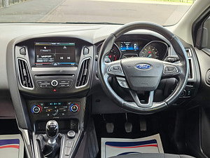 Ford Focus thumbnail