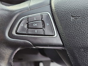 Ford Focus thumbnail