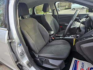 Ford Focus thumbnail