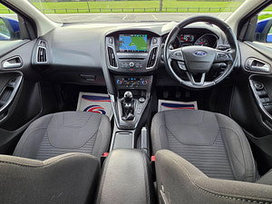 Ford Focus thumbnail