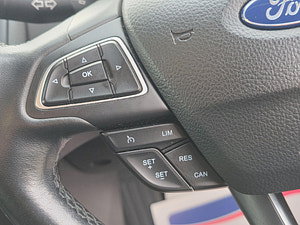 Ford Focus thumbnail