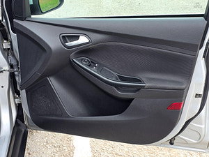 Ford Focus thumbnail