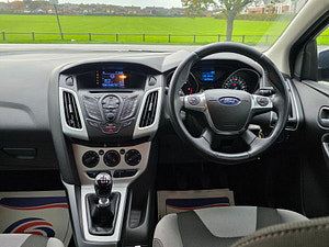 Ford Focus thumbnail