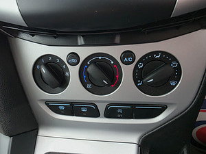 Ford Focus thumbnail
