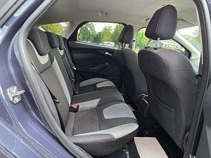 Ford Focus thumbnail