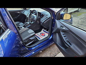 Ford Focus thumbnail