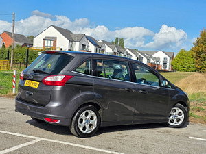 Ford Grand C-Max thumbnail
