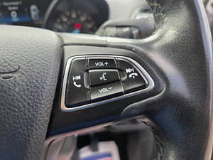 Ford Kuga thumbnail