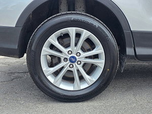 Ford Kuga thumbnail