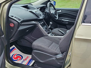 Ford Kuga thumbnail