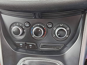 Ford Kuga thumbnail