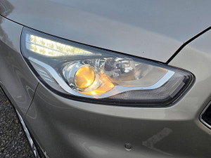 Ford S-Max thumbnail