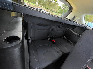 Ford S-Max thumbnail
