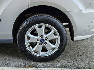 Ford Tourneo Connect thumbnail
