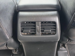 Honda CR-V thumbnail