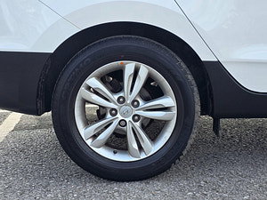 Hyundai IX35 thumbnail