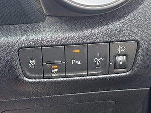 Hyundai Kona thumbnail